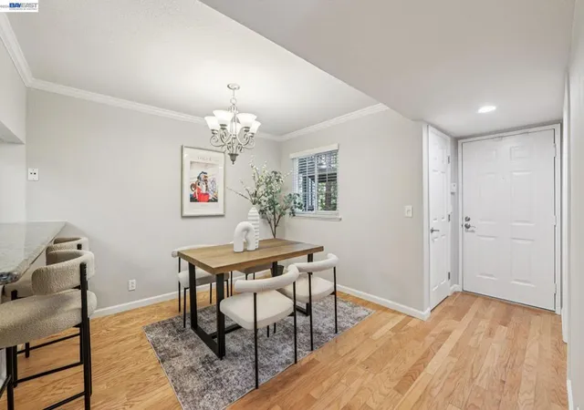 5th image of 630 Cyn Oaks Dr, Oakland, CA 94605