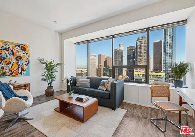 1st image of 1100 Wilshire Blvd #2209, Los Angeles, CA 90017 | MLS# 26667827