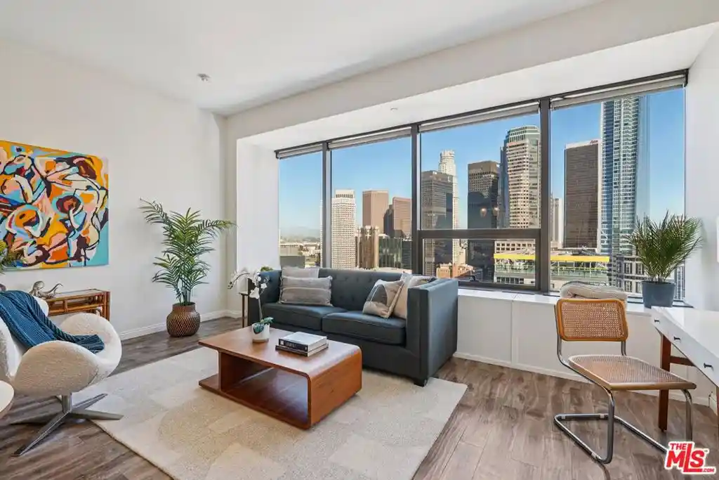 1100 Wilshire Blvd, 1100 Wilshire Blvd, Los Angeles, CA 90017