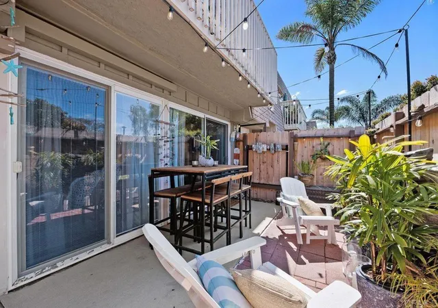 Listing Photo 1 - Condo for sale in building located at 405 Requeza St, Encinitas, CA 92024 - Unit #H9