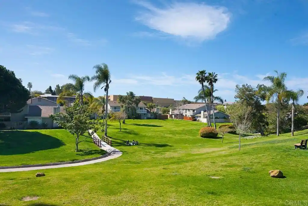 Listing Photo 33 - Condo for sale in 405 Requeza St located at 405 Requeza St, Encinitas, CA 92024 - Unit #H9