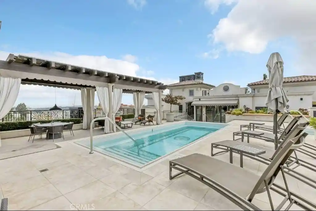 Listing Photo 57 - Condo for sale in 155 Cordova St located at 155 Cordova St, Pasadena, CA 91105 - Unit #203