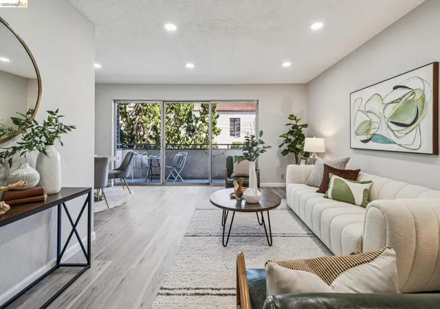 Photo 1 of Condo for sale at 2614 Warring St #6, Berkeley, CA 94704 | MLS# 41128495 | Listing updated on 2026-09-30