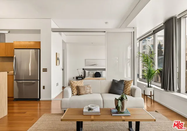 1st image of 1155 S Grand Ave #403, Los Angeles, CA 90015 | MLS# 26667781