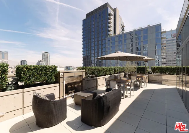 2nd image of 1155 S Grand Ave #403, Los Angeles, CA 90015 | MLS# 26667781