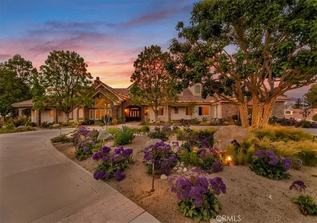 Photo 1 of Sale Pending at 15984 Summit Crst Dr, Riverside, CA 92506 | MLS# IV26064773 | Listing updated on 2026-03-26