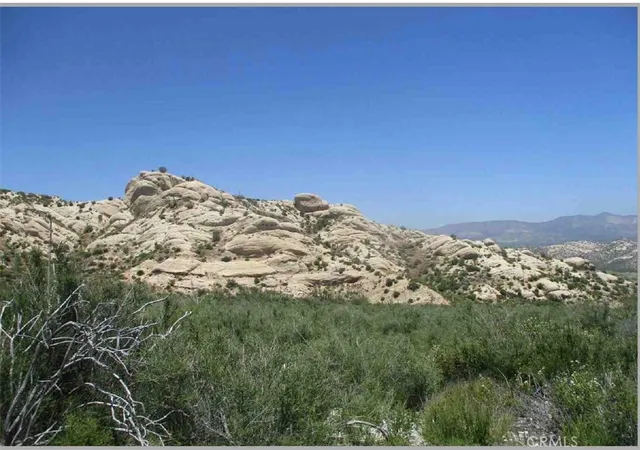 2nd image of 0 Farris, Phelan, CA 92371 | MLS# DW26064823