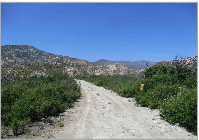4th image of 0 Farris, Phelan, CA 92371 | MLS# DW26064823