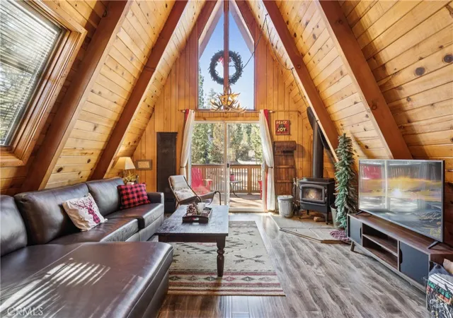 Homes for sale in Big Bear City, CA | 101 W Rainbow Blvd, Big Bear City, CA 92314 | MLS# IG26061834