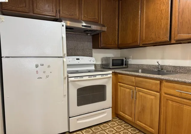 Homes for sale in Oakland, CA | 330 8Th St, Oakland, CA 94607