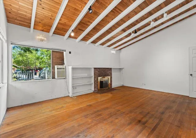 Photo 2 of Single family home for sale at 16001 Stephenie Ln, Los Gatos, CA 95032 | MLS# ML82040247 | Listing updated on 2026-10-08
