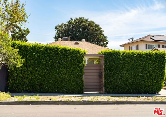 4th image of 7854 Agnes Ave, North Hollywood, CA 91605 | MLS# 26669409