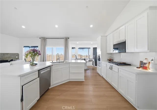 4th image of 7576 Sunset, Phelan, CA 92371 | MLS# DW26059785