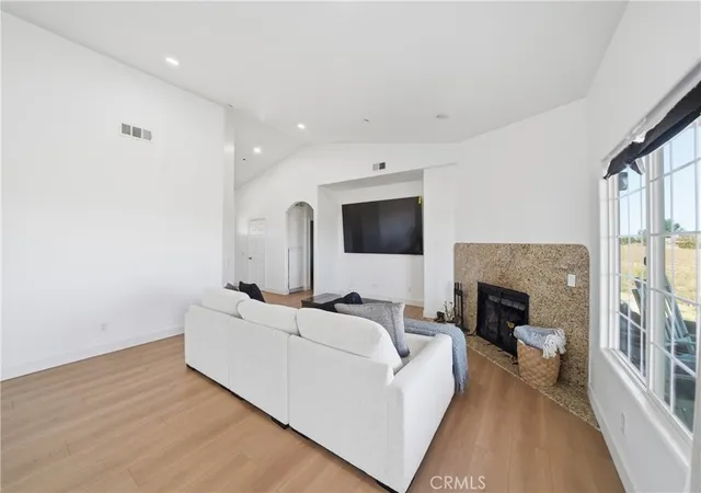 5th image of 7576 Sunset, Phelan, CA 92371 | MLS# DW26059785