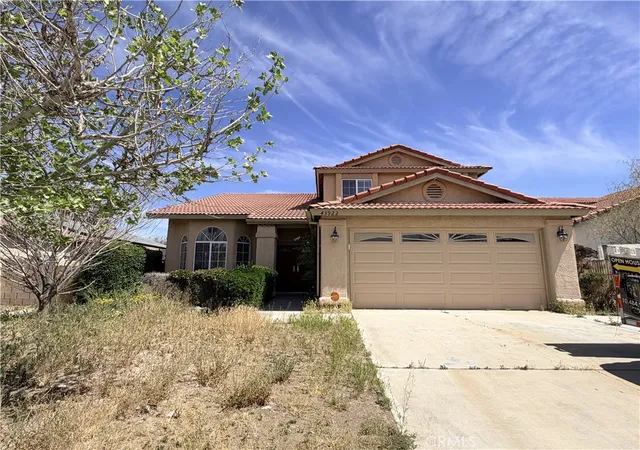 Photo 1 of Single family home for sale at 43922 Fallon Dr, Lancaster, CA 93535 | MLS# DW26063690 | Listing updated on 2026-09-30