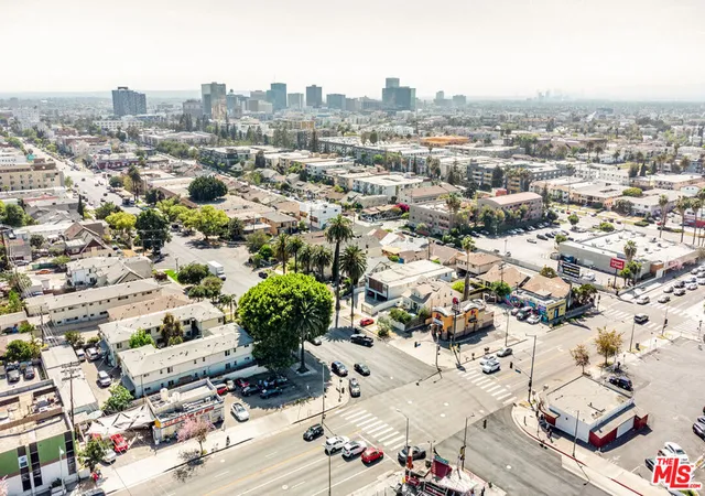 26th image of 107 S Rampart Blvd, Los Angeles, CA 90057 | MLS# 26669687