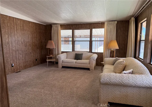 4th image of 833 S Lyon Ave, Hemet, CA 92543 | MLS# IV26065063