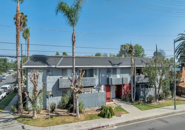 3rd image of 13825 Vanowen St, Van Nuys, CA 91405 | MLS# SR26065070