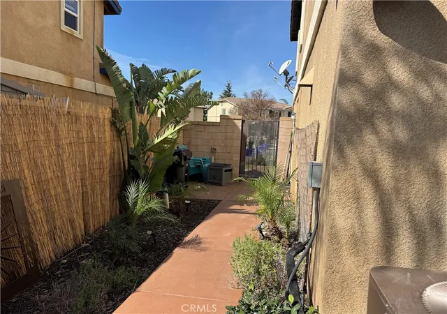 Homes for sale in Fontana, CA | 5853 Jefferson Ct, Fontana, CA 92336 | MLS# PW26065088