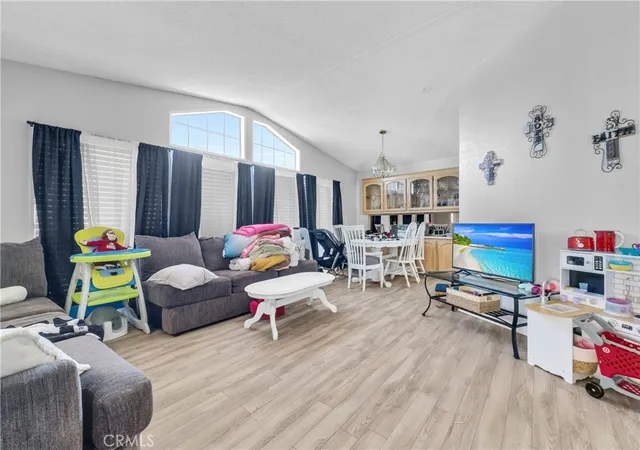 Photo 3 of Manufactured home for sale at 3800 W Wilson #332, Banning, CA 92220 | MLS# IV26061938 | Listing updated on 2026-09-23