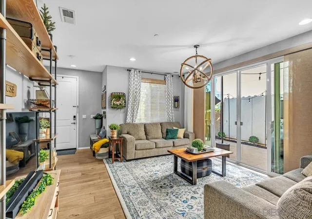 Photo 4 of Sale Pending at 1810 Casa Morro St, Chula Vista, CA 91915 | MLS# 260007029SD | Listing updated on 2026-06-03