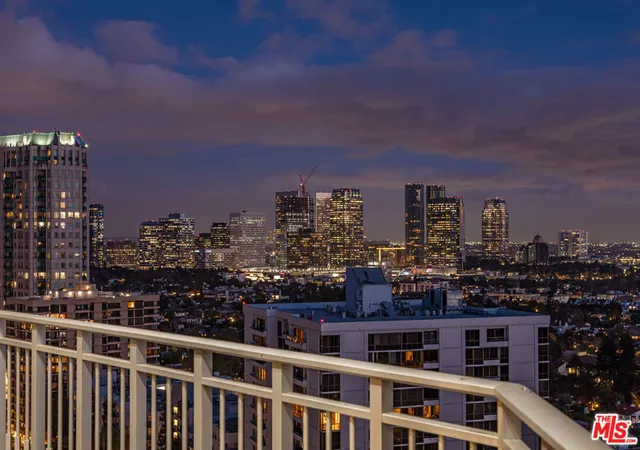 Homes for sale in Los Angeles, CA | 10727 Wilshire Boulevard, Los Angeles, CA 90024 | Houzeo