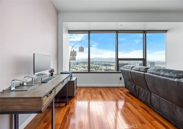 Photo 3 of Sale Pending at 1100 Wilshire #3005, Los Angeles, CA 90017 | MLS# PW26065230 | Listing updated on 2026-08-04
