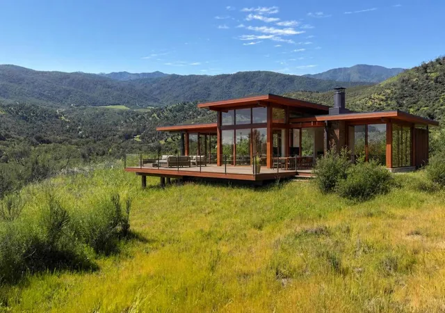 1st image of 109 Trampa Canyon Road, Carmel Valley, CA 93924 | MLS# ML82040307