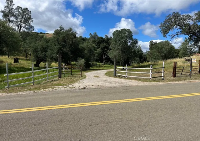 Homes for sale in Santa Margarita, CA | 3151 Parkhill, Santa Margarita, CA 93453 | MLS# SC26028672