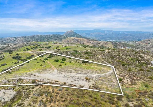 4th image of 41120 Jojoba Hills, Aguanga, CA 92536 | MLS# SW26065179