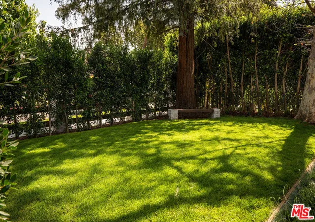 Homes for sale in Studio City, CA | 12040 Maxwellton Rd, Studio City, CA 91604 | MLS# 26669143