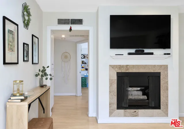 Photo 4 of Condo for sale at 6250 Fulton Ave #205, Van Nuys, CA 91401 | MLS# 26669885 | Listing updated on 2026-09-25