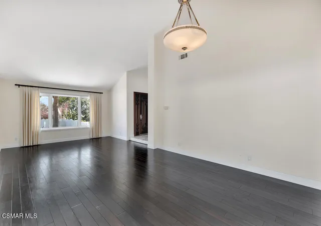 Homes for sale in Newbury Park, CA | 4183 Churchill Dr, Newbury Park, CA 91320 | MLS# 226001383