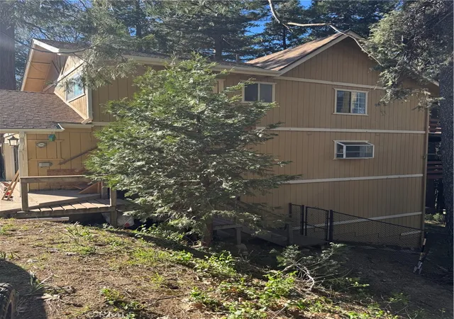 Homes for sale in Cedarpines Park, CA | 21564 Jobs Peak, Cedarpines Park, CA 92322 | MLS# CV26065498