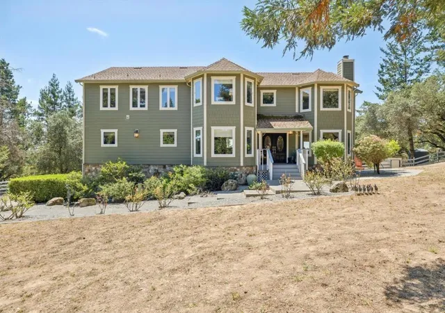Photo 4 of Single family home for sale at 26756 Adams Rd, Los Gatos, CA 95033 | MLS# ML82040368 | Listing updated on 2026-10-09