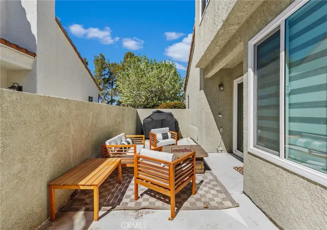 Listing Photo 4 - Condo for sale in building located at 37940 123 42nd E, Palmdale, CA 93552