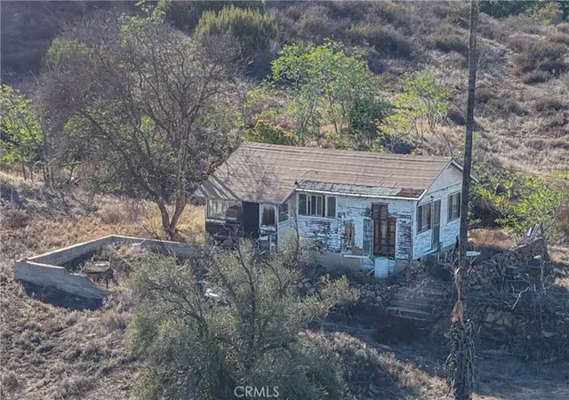 Photo 1 of Single family home for sale at 17751 Lake Mathews, Perris, CA 92570 | MLS# SW26063460 | Listing updated on 2026-03-27