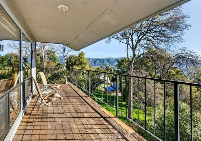 Photo 3 of Sale Pending at 2495 Eastlake Dr, Kelseyville, CA 95451 | MLS# LC26065561 | Listing updated on 2026-09-16