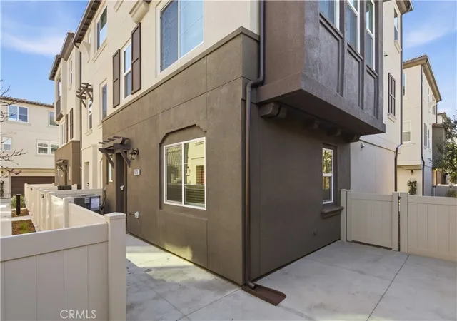 Homes for sale in Pico Rivera, CA | 9329 Via Azul, Pico Rivera, CA 90660 | MLS# IV26065633