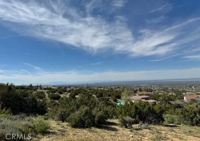 2nd image of 0 Snow Valley Rd, Pinon Hills, CA 92372 | MLS# HD26065642