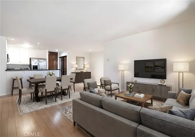 Condo for sale at 121 S Hope St #333, Los Angeles, CA 90012 | MLS# BB26057085