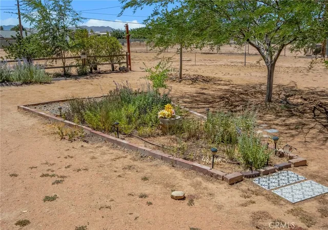31st image of 15155 Apache, Apple Valley, CA 92307 | MLS# HD26065665