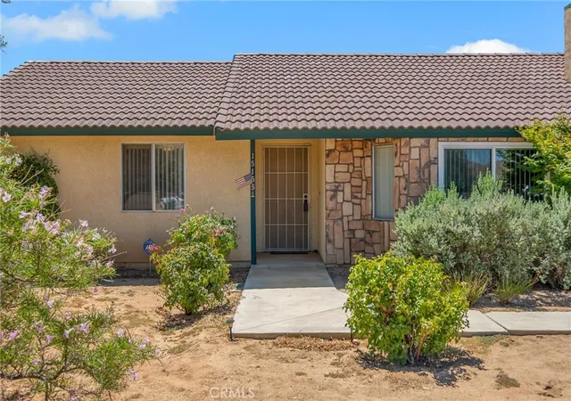 4th image of 15155 Apache, Apple Valley, CA 92307 | MLS# HD26065665