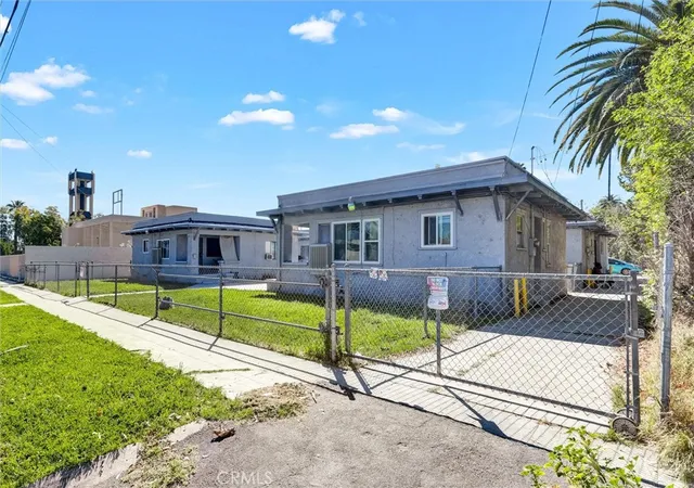 Photo 3 of Sale Pending at 551 West 7th, San Bernardino, CA 92410 | MLS# PW26061171 | Listing updated on 2026-09-10