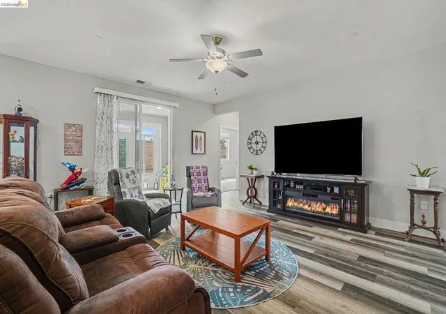 Photo 3 of Single family home for sale at 4585 Prairie Path, Rio Vista, CA 94571 | MLS# 41128676 | Listing updated on 2026-09-30