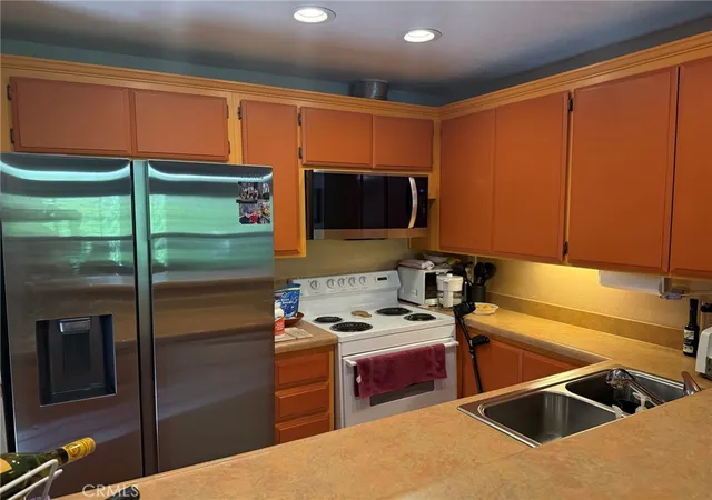 Homes for sale in Long Beach, CA | 7890 E Spring St #17P, Long Beach, CA 90815 | MLS# PW26048115
