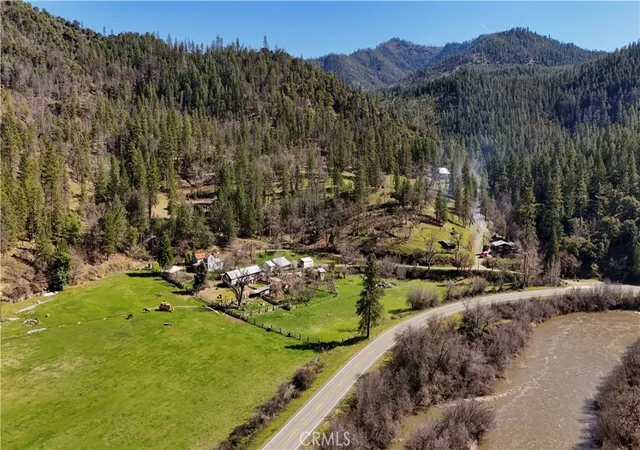 3rd image of 30834 State Hwy 96, Klamath River, CA 96050 | MLS# SN26056576