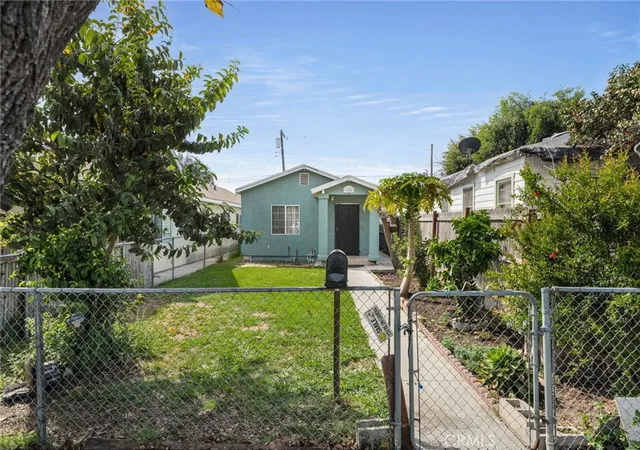 Homes for sale in Long Beach, CA | 180 E 67th, Long Beach, CA 90805 | MLS# PW26064524