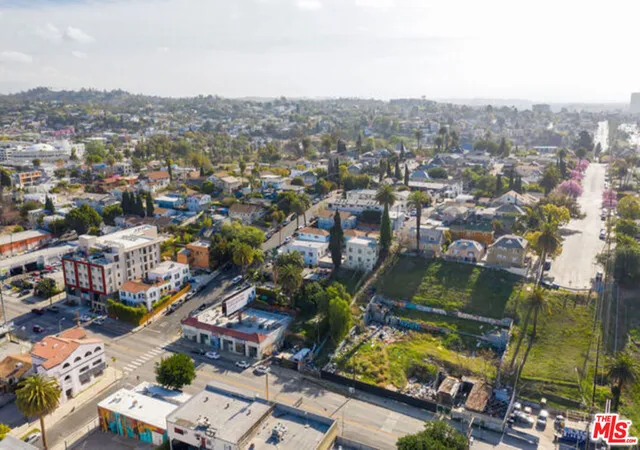 3rd image of 616 N Alvarado St, Los Angeles, CA 90026 | MLS# 26668091