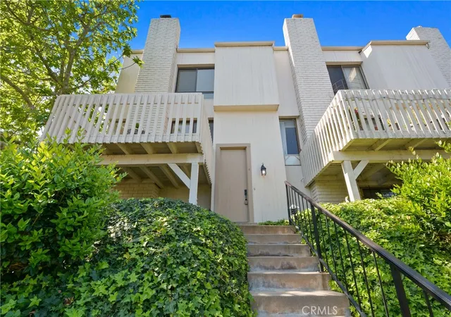 Photo 3 of Condo for sale at 3618 W Estates #A, Rolling Hills Estates, CA 90274 | MLS# SB26040928 | Listing updated on 2026-09-11